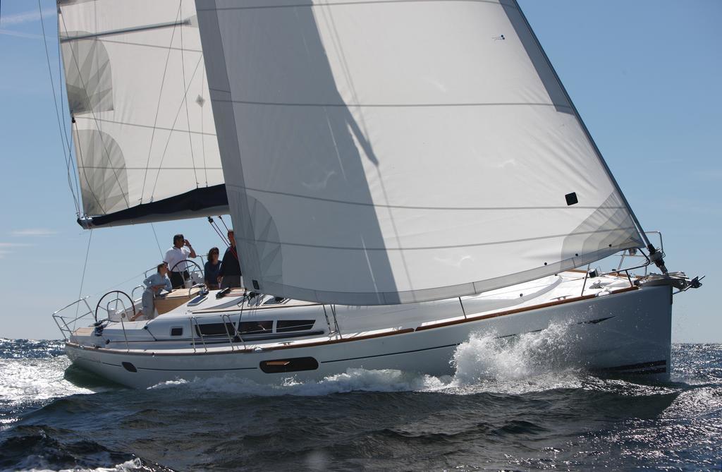 Botel Madyson Sailing La Spezia