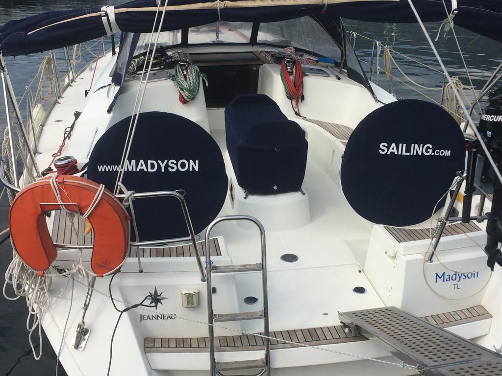 Botel Madyson Sailing La Spezia